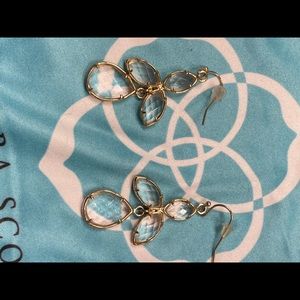 Super cute Kendra Scott earrings